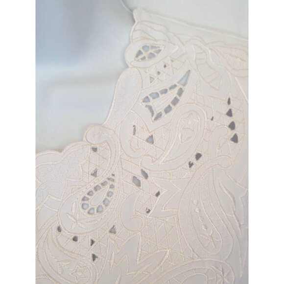 Anthony Richards Womens Blouse 16P Vintage White Lace Cutout Button Front Short - Picture 3 of 7